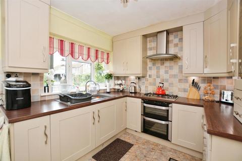 3 bedroom detached house for sale, Astley Crescent, Scotter