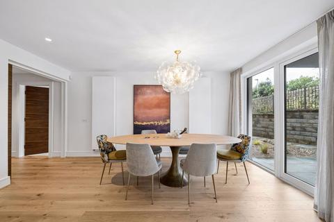 3 bedroom apartment for sale, Apt 3, No.9 Barnton Avenue West, Edinburgh EH4