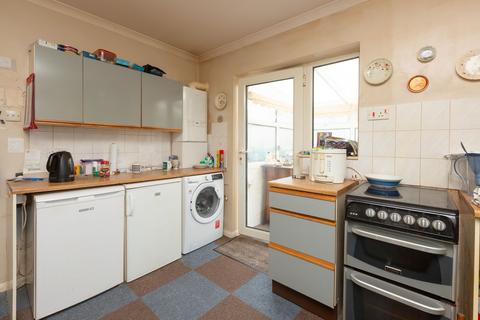 12 Edward Drive, Birchington, CT7 9BY