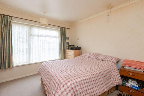 12 Edward Drive, Birchington, CT7 9BY
