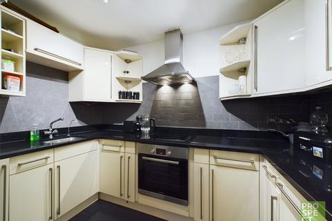 2 bedroom apartment for sale, Grovelands Road, Reading, Berkshire, RG30