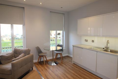 1 bedroom apartment to rent, Great George Street,