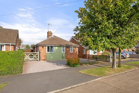 2 bedroom detached bungalow for sale, Delfield Road, Boston, PE21