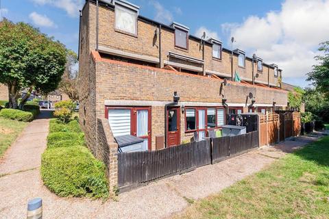 1 bedroom ground floor maisonette for sale, Bazes Shaw, New Ash Green, Longfield, Kent