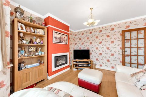126 Chastilian Road, Dartford, DA1 3LG