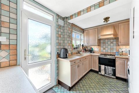 126 Chastilian Road, Dartford, DA1 3LG