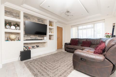 10 Baker Hill Close, Northfleet, Gravesend, DA11 8PD