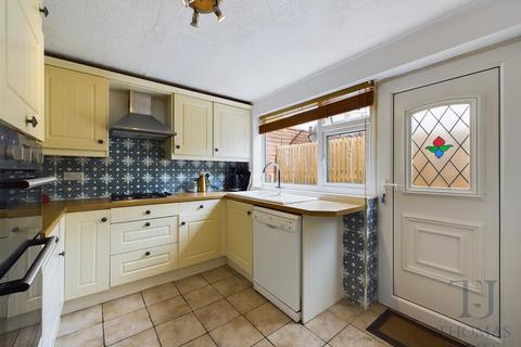 3 bedroom semi-detached house for sale, Welbeck Road, Radcliffe-On-Trent, Nottingham