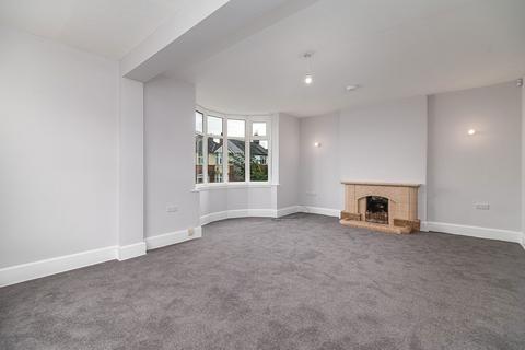 8 Harrington Road, Rothwell, Kettering, NN14 6AR