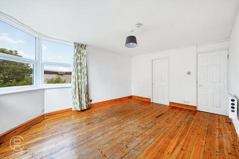 72 Riverside Close, London, W7 1BY