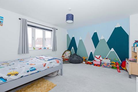 4 Bellflower Drive, Worthing, BN13 3GW