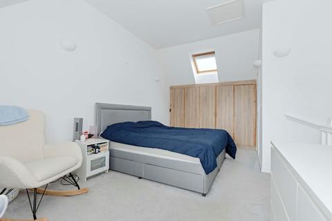 4 Bellflower Drive, Worthing, BN13 3GW