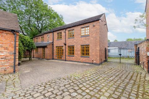 2 bedroom detached house for sale, Stable Cottage, Second Wood Street, Nantwich