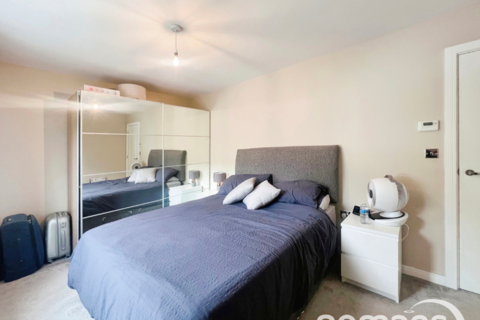 94 Barber Road, Basingstoke, RG22 4EY