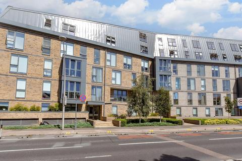 2 bedroom ground floor flat for sale, Ruckholt Road, Leyton