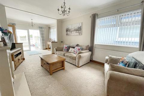 38 Ferry Road, Kidwelly, SA17 5BJ
