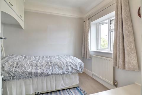4 Millfield, Harlow, CM17 0BL