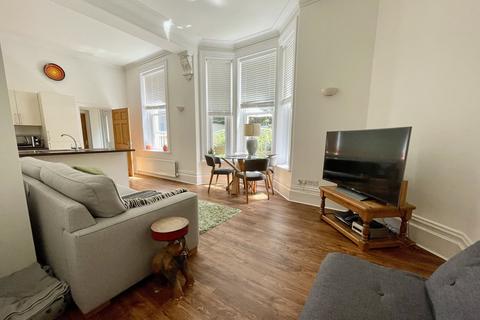 2 bedroom apartment for sale, Dean Park Road, Dean Park, Bournemouth, BH1