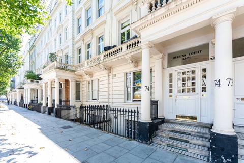 2 bedroom flat for sale, Queens Gate, South Kensington, London, SW7