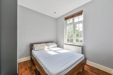 3 bedroom flat for sale, Camberwell New Road, Kennington, London, SE5