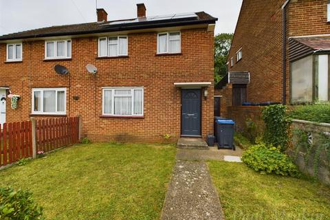 193 Dunley Drive, New Addington, Croydon, CR0 0RU