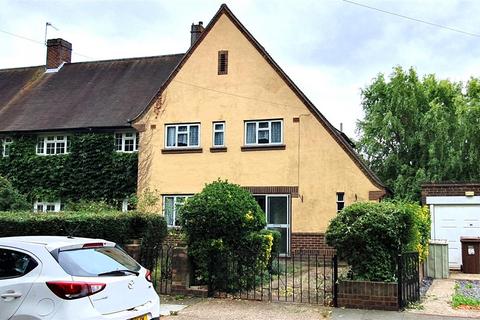 3 bedroom end of terrace house for sale, Chertsey Road, Feltham