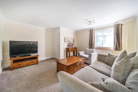 4, Hobart Court Gunthorpe Road, Marlow, SL7 1UL