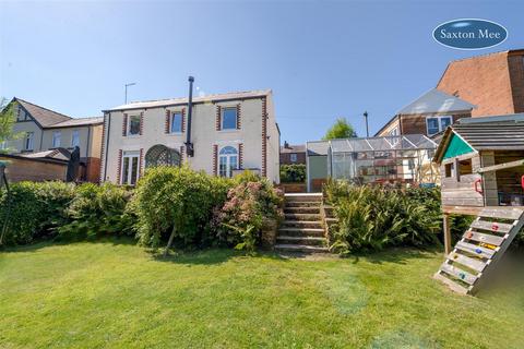 4 bedroom detached house for sale, Smith Road, Stocksbridge, Sheffield