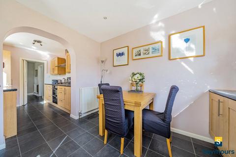 101 Sheepfold Road, Guildford, GU2 9TU