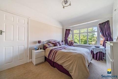 101 Sheepfold Road, Guildford, GU2 9TU