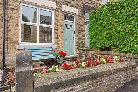 113 Lydgate Lane, Sheffield, S10 5FN