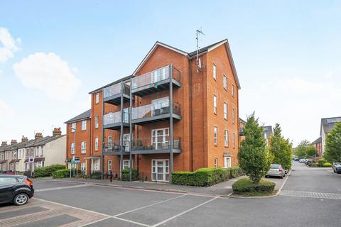 1 bedroom apartment for sale, Carroll Court, Mitcham CR4