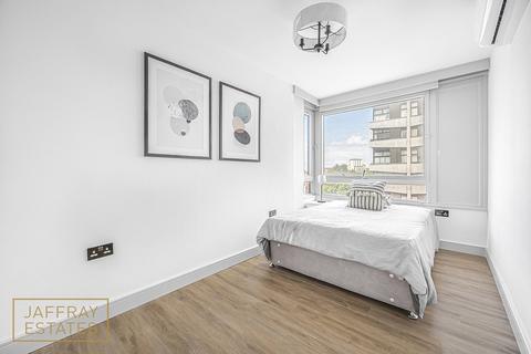 385 The Water Gardens, London, W2 2DL