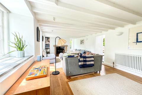 Chyenhal Cottage Chyenhal, Buryas Bridge, Penzance, TR19 6AN
