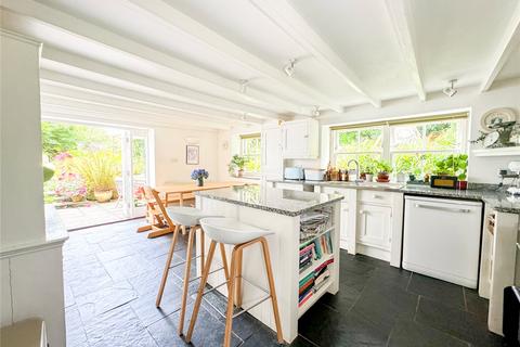 Chyenhal Cottage Chyenhal, Buryas Bridge, Penzance, TR19 6AN
