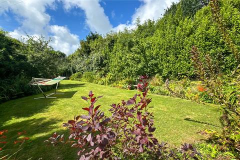 Chyenhal Cottage Chyenhal, Buryas Bridge, Penzance, TR19 6AN