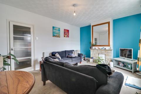 2 bedroom maisonette for sale, John's Road, Woolston