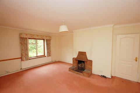 4 bedroom detached bungalow for sale, Ashes Lane, Hadlow, Tonbridge