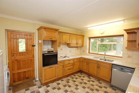 4 bedroom detached bungalow for sale, Ashes Lane, Hadlow, Tonbridge