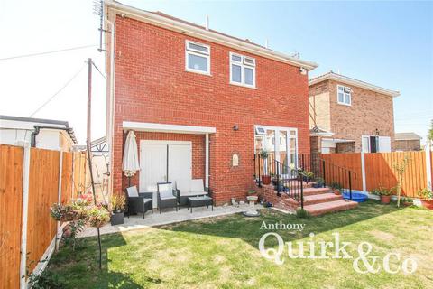 2 bedroom detached house for sale, Lilac Avenue, Canvey Island, SS8