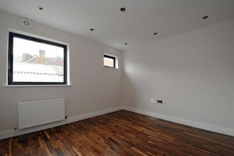 1 bedroom flat for sale, Devonshire Place,  Childs Hill,  NW2