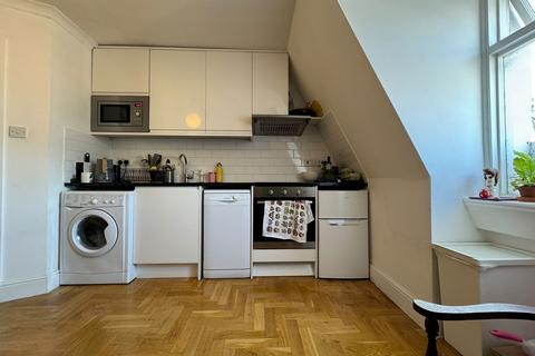 1 bedroom flat to rent, Deptford Broadway, London SE8