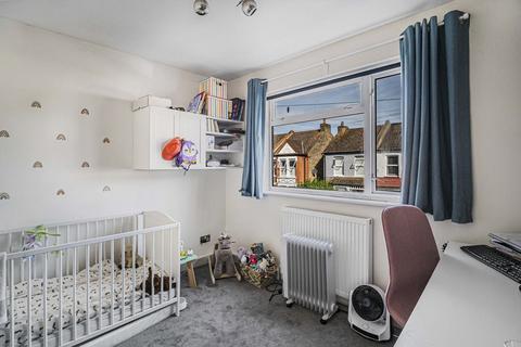 2 bedroom maisonette for sale, Burlington Road, Thornton Heath, CR7