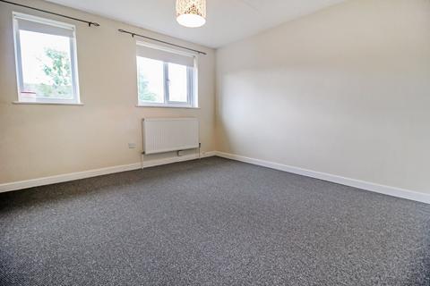 21 The Chesters, Westlea, Swindon, SN5 7DB