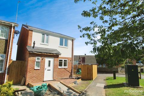 3 bedroom detached house for sale, Pauls Croft, Cricklade, SN6