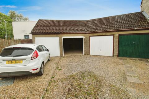 2 bedroom terraced house for sale, Rose Way, Cirencester, GL7