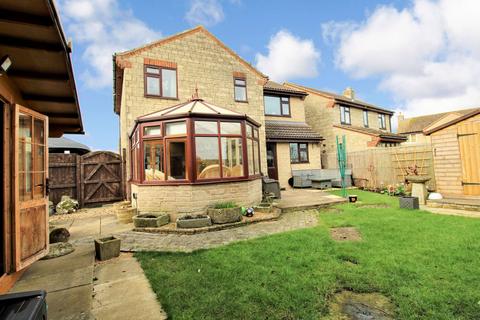 4 bedroom detached house for sale, Stones Lane, Cricklade, SN6