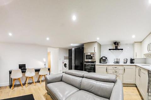 2 bedroom apartment for sale, Albert Road, Southport PR9