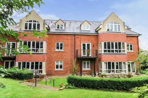 2 bedroom apartment for sale, Salisbury Road, Sempringham Court Salisbury Road, SN8