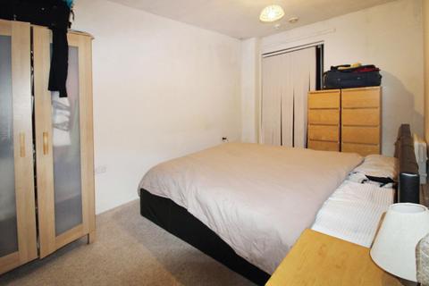 18, Paramount Spring Gardens, Swindon, SN1 2SA